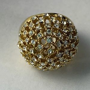 Beautiful costume dome ring